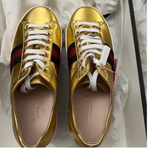 Gucci Peggy sneakers